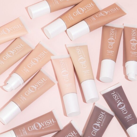 Huda Beauty GloWish Multidew Vegan Skin Tint Foundation 08 Tan - Picture 7 of 11